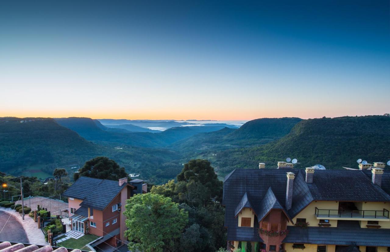 Hotel Laghetto Toscana Gramado Exterior photo